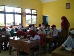 Siswa Baru Antusias Mengikuti MPLS di SMP Negeri 13 OKU