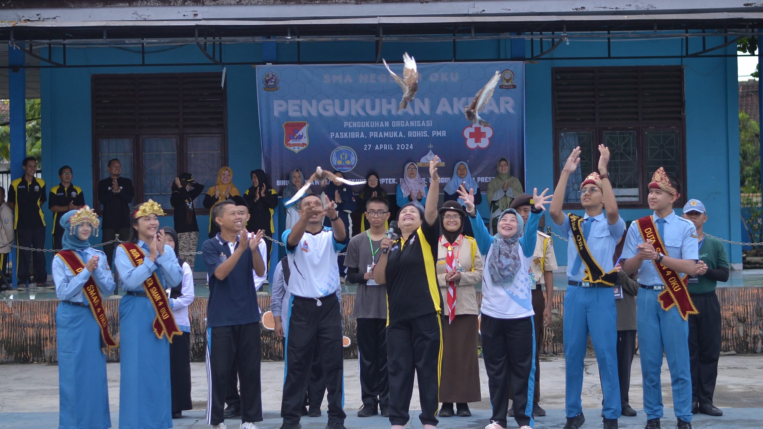 SMAN 4 OKU Gelar Pengukuhan Akbar Organisasi Ekstrakurikuler
