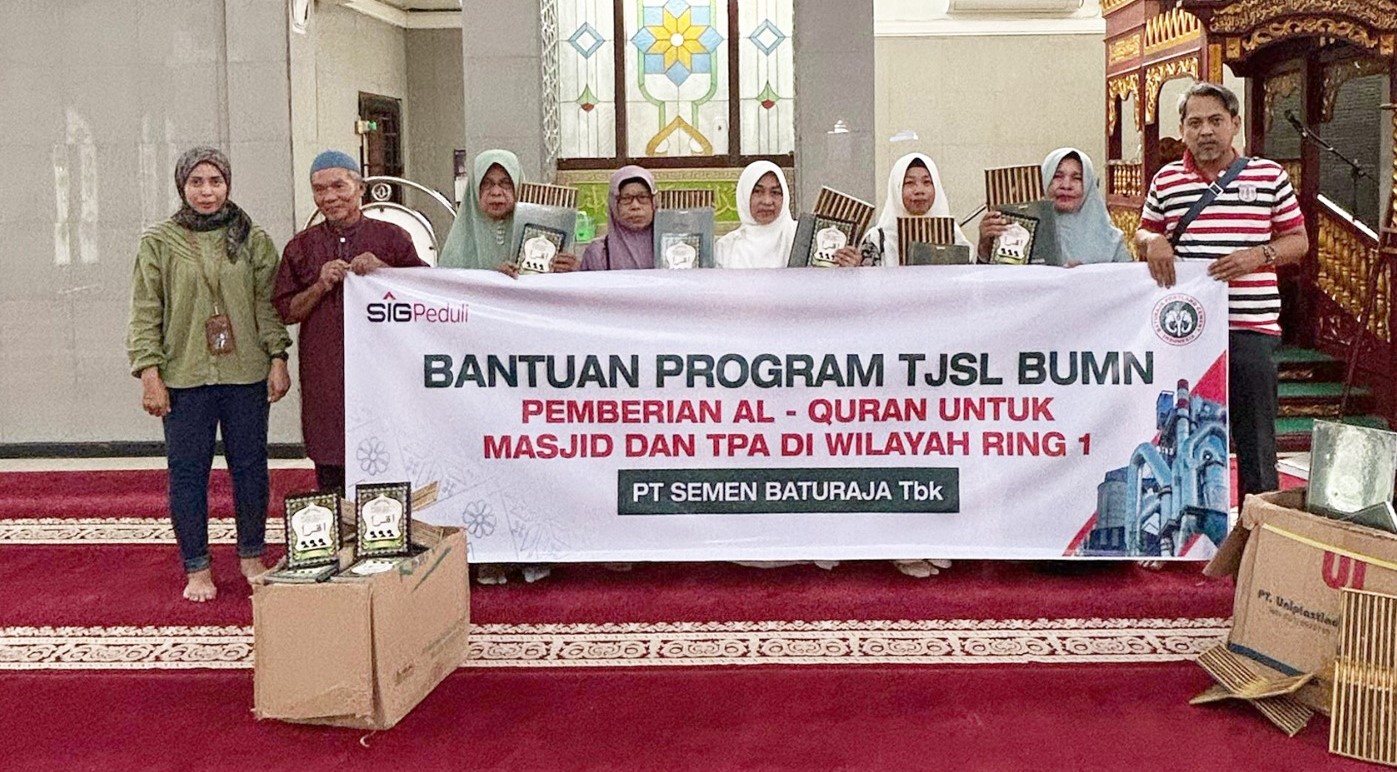 Semen Baturaja Tebar Kebaikan Ramadan