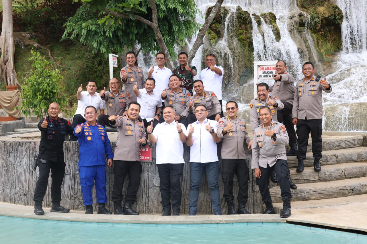 Kapolda Sumut Wisata Aek Sijorni