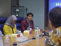 BRIDS Salurkan Beasiswa Rp100 Juta