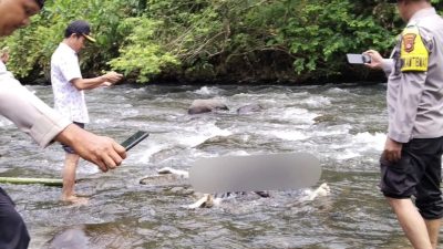 Penemuan jasad karmidin di sungai ogan