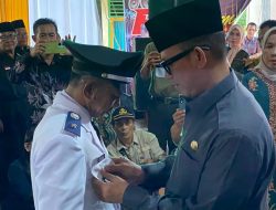 Bupati Teddy Lantik Kades PAW Segara Kembang