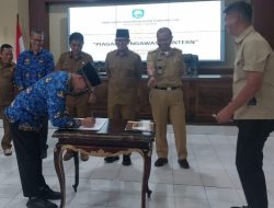 Bupati Teddy Tegaskan Komitmen Anti – Korupsi Melalui Piagam Audit Internal