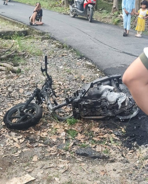 motor mio terbakar di baturaja