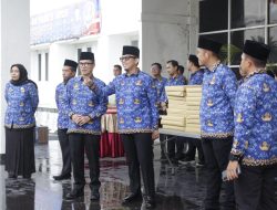 Bupati Teddy Minta ASN Tingkatkan Pelayanan Publik