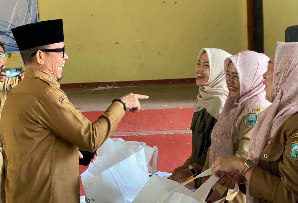 Jelang Natal Pemkab OKU gelar pasar murah