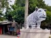 patung macan putih kediri