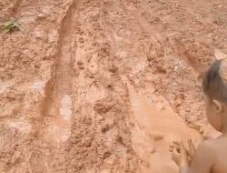 Jalan Talang Jipang Kedaton Timur: Asa di Kubangan