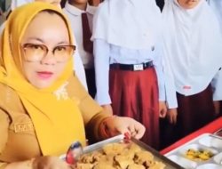 Siswa Keracunan Makanan Busuk Program MBG