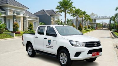 tarik mobil dinas pendidikan