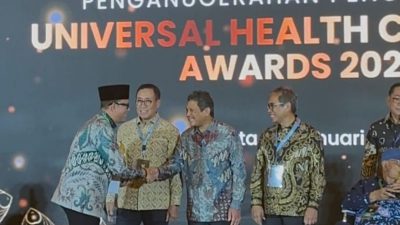 Bupati Teddy Terima UHC Pratama 2026