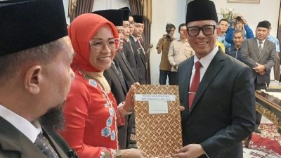 Bupati OKU Lantik 9 Pejabat Eselon II