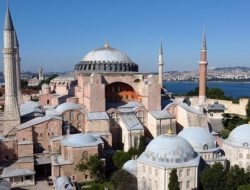 Fakta Unik dan Sejarah Hagia Sophia