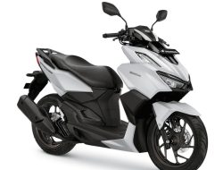 Honda Vario 160 Putih Doff Makin Kece!