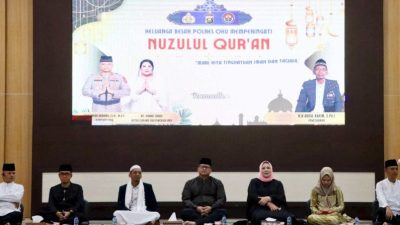 Kapolres OKU AKBP Endro Aribowo beserta jajaran mengikuti rangkaian peringatan malam Nuzulul Qur'an di Mapolres OKU dengan khidmat.