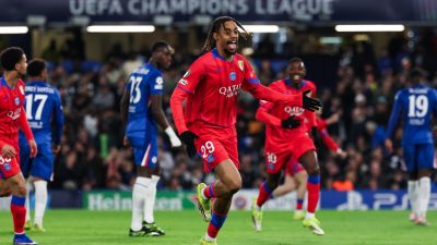 PSG Singkirkan Chelsea di London