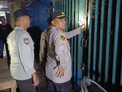Polisi Segel Enam Kios Pasar Atas OKU