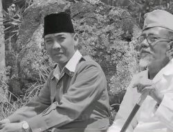 Diplomasi Kretek Haji Agus Salim