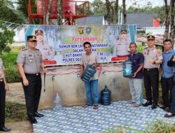 Sumur Bor Polres OKU Bantu Warga